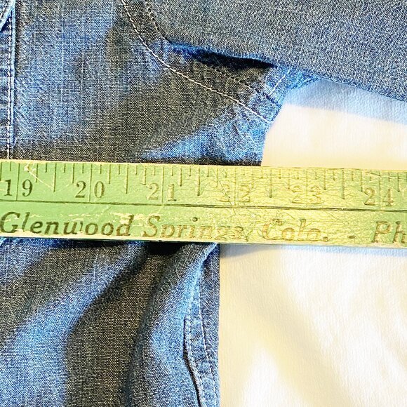 Levi's Denim Long Sleeve Snap Shirt - Picture 4 of 8